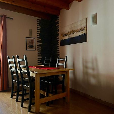 2 Bedroom, 2 Bathroom Apartment - Travessa Da Madalena Лісабон Екстер'єр фото