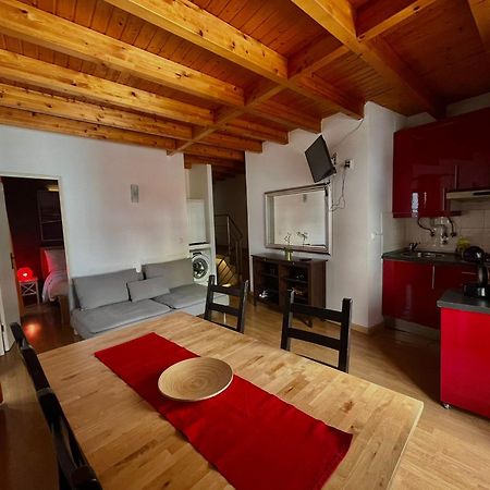 2 Bedroom, 2 Bathroom Apartment - Travessa Da Madalena Лісабон Екстер'єр фото